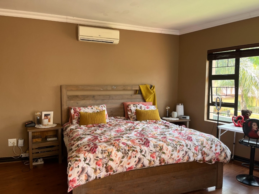 To Let 4 Bedroom Property for Rent in Melodie North West